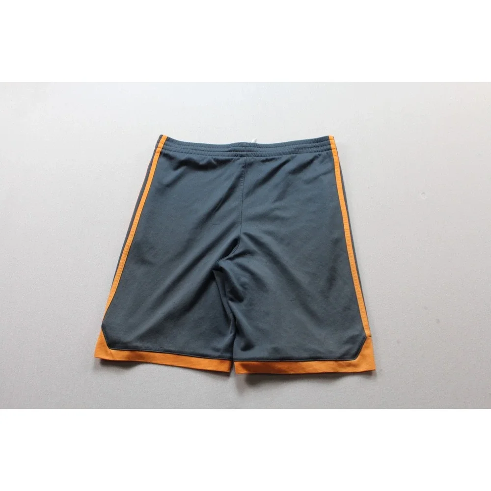 Adidas Boy Gray Active Shorts Casual Wear Casual size Medium